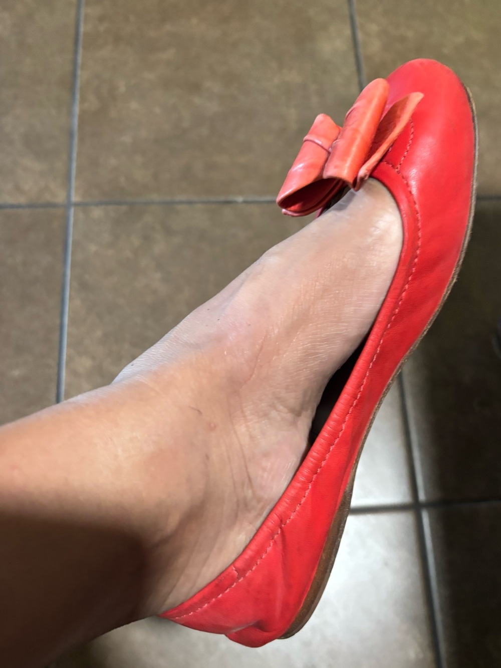 Miu Miu Coral Red Bow Leather Ballet Flat - Picture 4 of 16